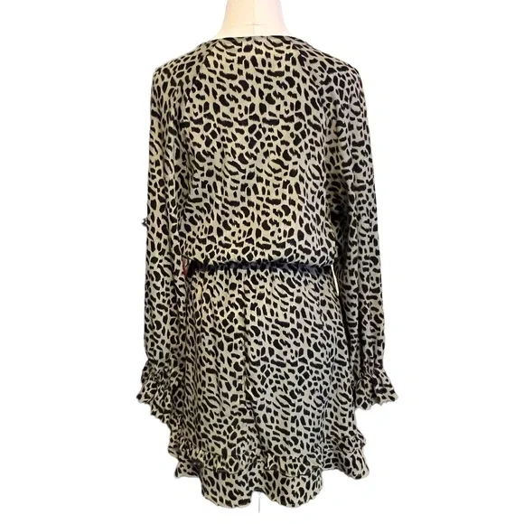 Glam Green Leopard Long Sleeve Dress Size Medium - Picture 5 of 7